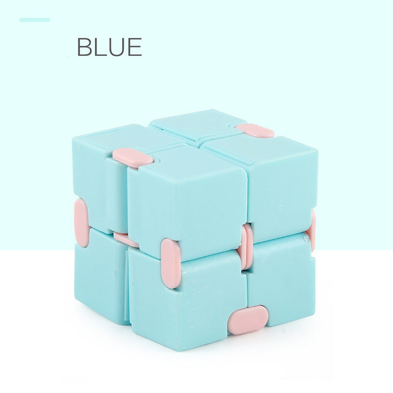 Creative Macaron Pocket Flip Rubik's Decompression Cube (4 Colors)